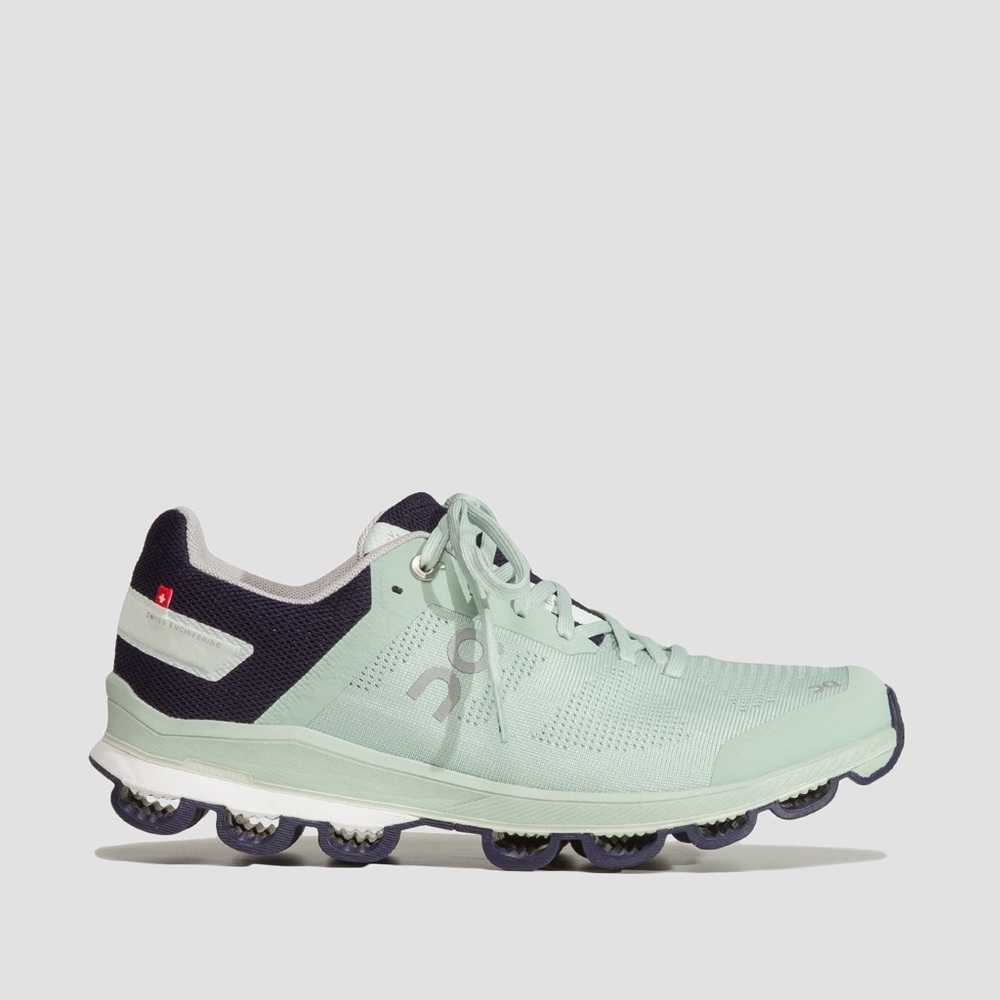On Cloud Sneakers Sz 7 Running CloudSurfer Fennel Ink Athletic Running Sneakers